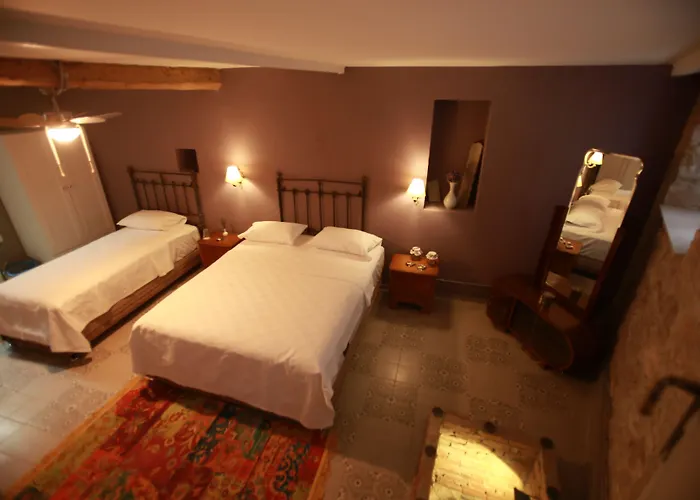 Ξενοδοχείο Podemos